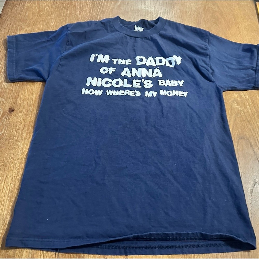 Anna Nicole Smith Shirt Spencer's Gifts Funny RARE size Medium